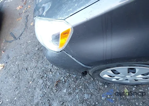 2014 Toyota Prius C Two z USA, uszkodzony, nr VIN JTDKDTB37E1568866